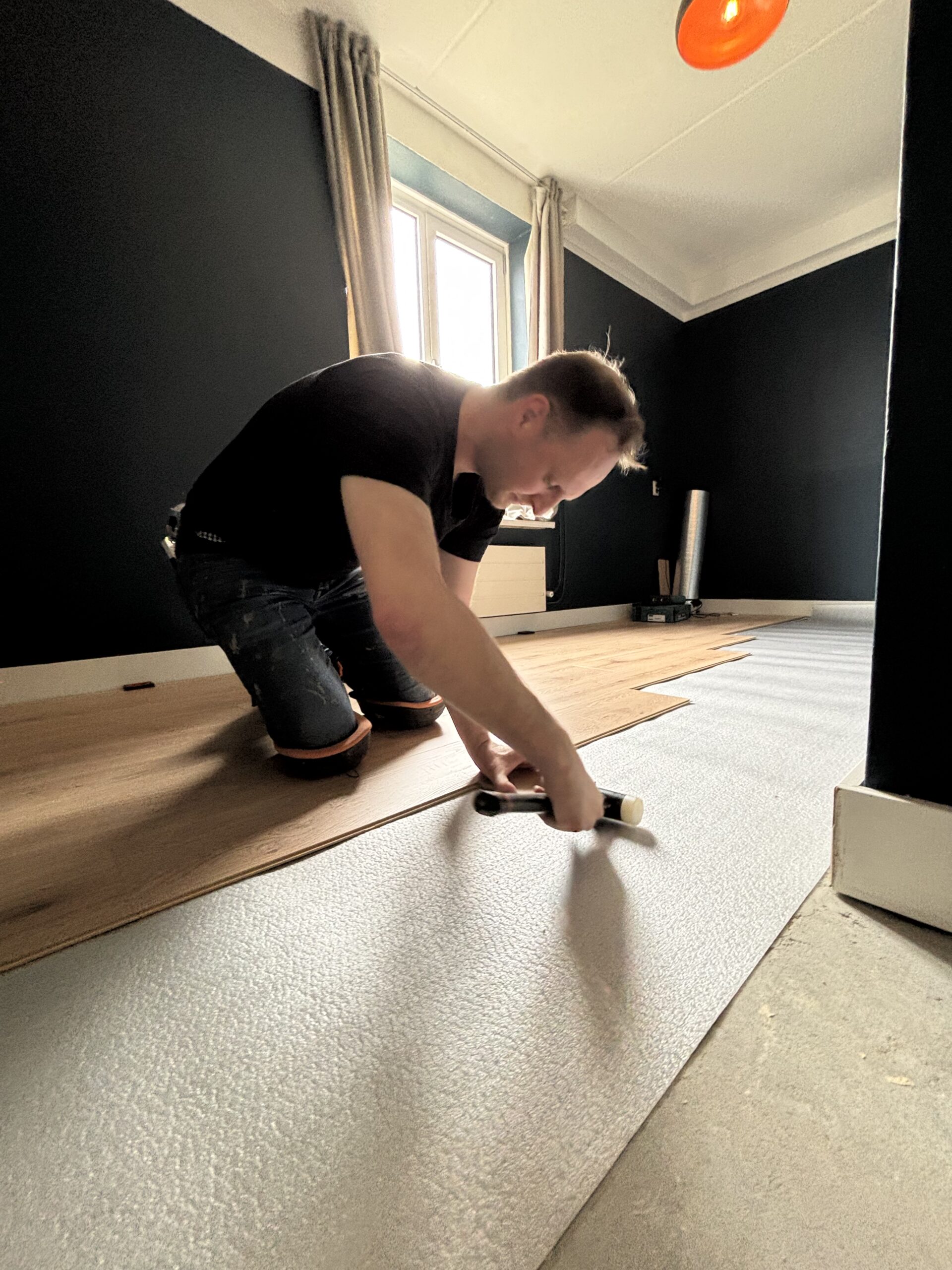 laminaat laten leggen